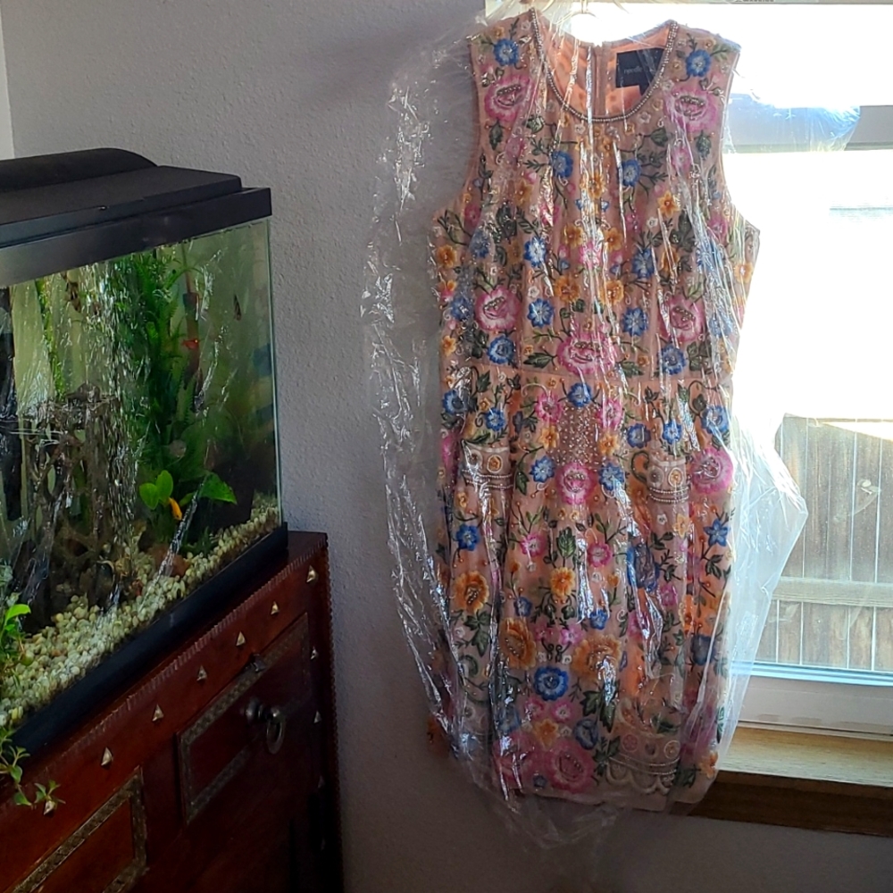 Needle & thread, size 6us, pink/beaded/floral